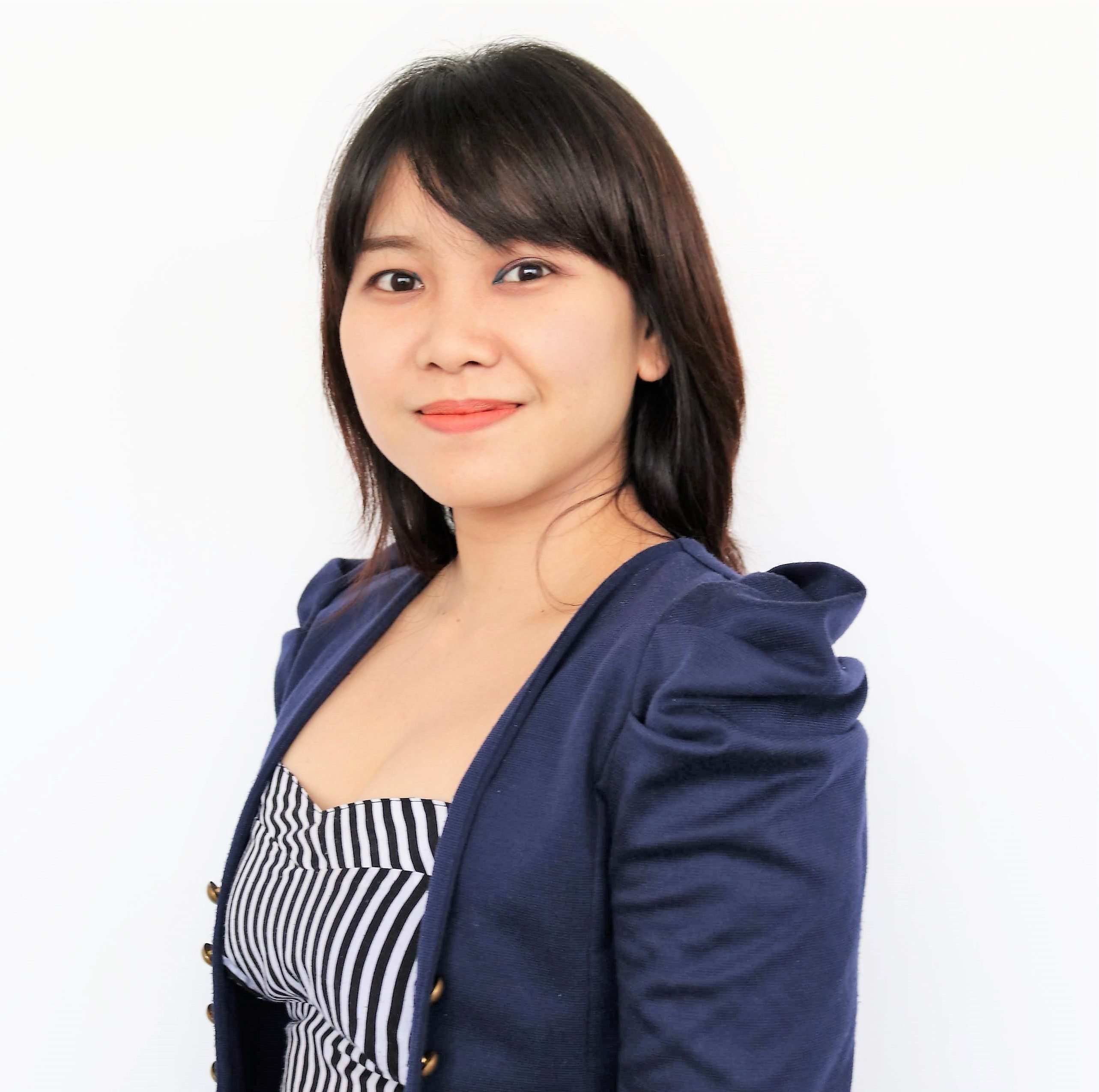 ธารทิพย์ สุรัตน์ธันยากร ธารทิพย์ สุรัตน์ธันยากร